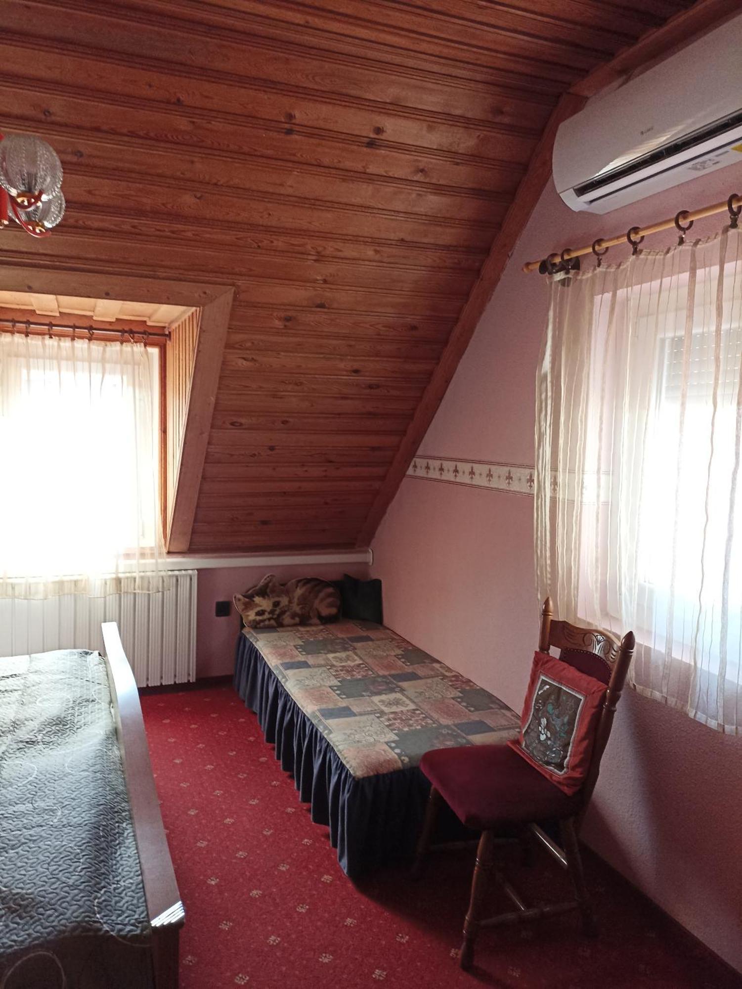 Ginkgo Apartman Demjen Exterior photo